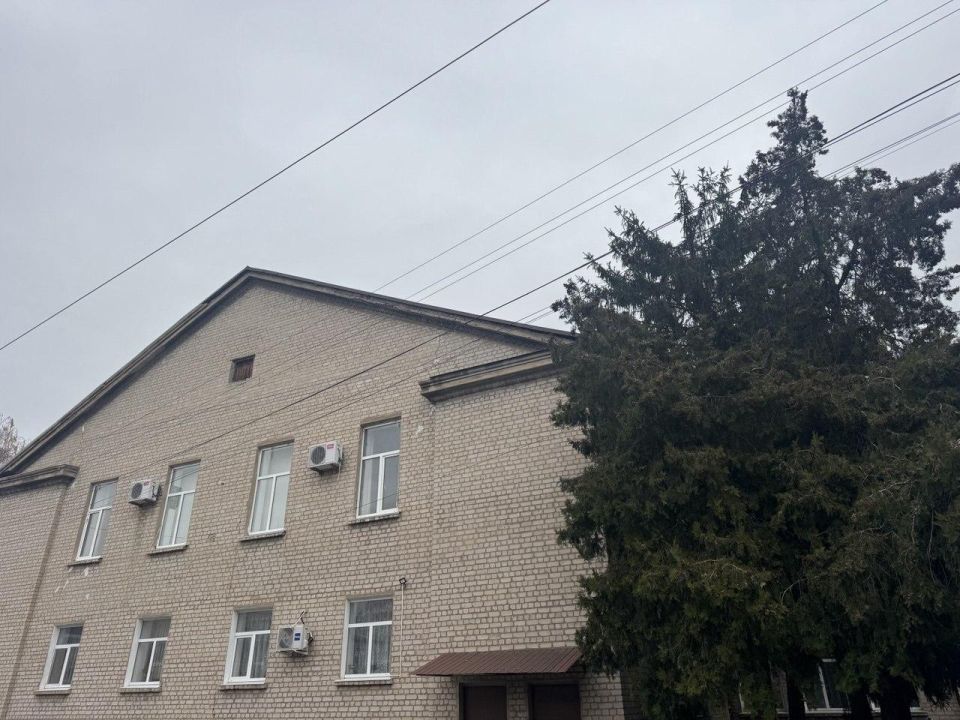 Владимир Чернев: В городе Старобельск завершен ремонт кровли районного дворца культуры имени Т. Шевченко Владимир Чернев: В городе Старобельск завершен ремонт кровли районного дворца культуры имени Т. Шевченко