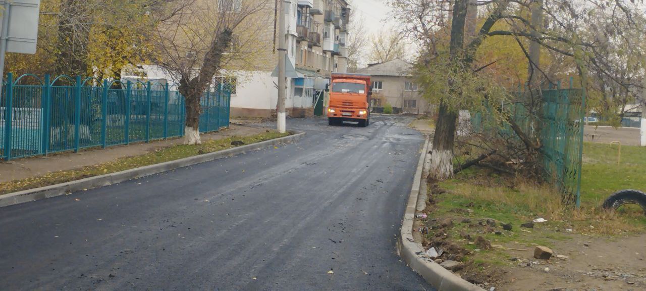 В Краснодоне продолжаются масштабные работы по ремонту автомобильных дорог местного значения, реализуемые в рамках постановления Правительства Луганской Народной Республики В Краснодоне продолжаются масштабные работы по ремонту автомобильных дорог местного значения, реализуемые в рамках постановления Правительства Луганской Народной Республики