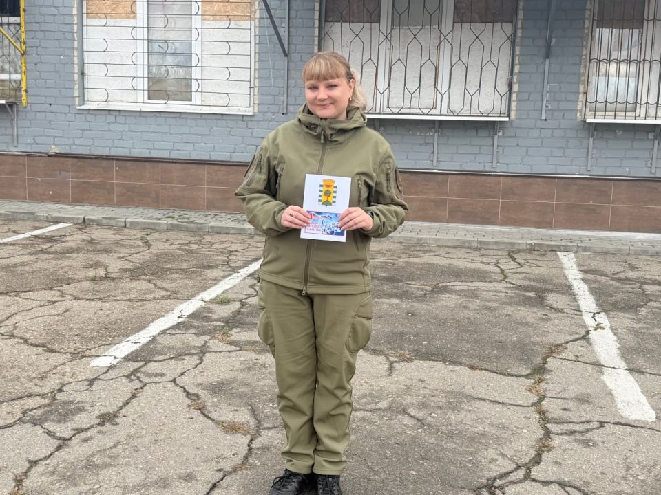 В преддверии Дня народного единства в городе прошла акция «Единство — величайшая ценность народа» В преддверии Дня народного единства в городе прошла акция «Единство — величайшая ценность народа»