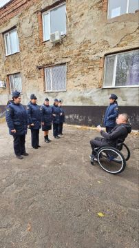 ПОЗДРАВЛЕНИЕ СУДЕБНЫХ ПРИСТАВОВ КРАСНОГО ЛУЧА ОТ ЛДПР