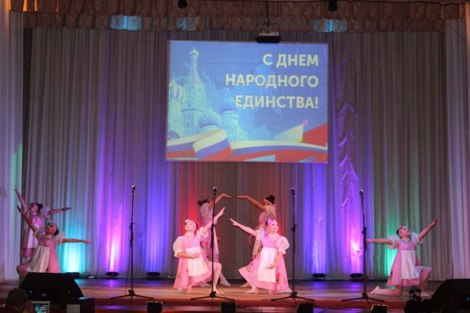 День народного единства в Новопсковском Дворце культуры: Праздник единства и вдохновения! День народного единства в Новопсковском Дворце культуры: Праздник единства и вдохновения!