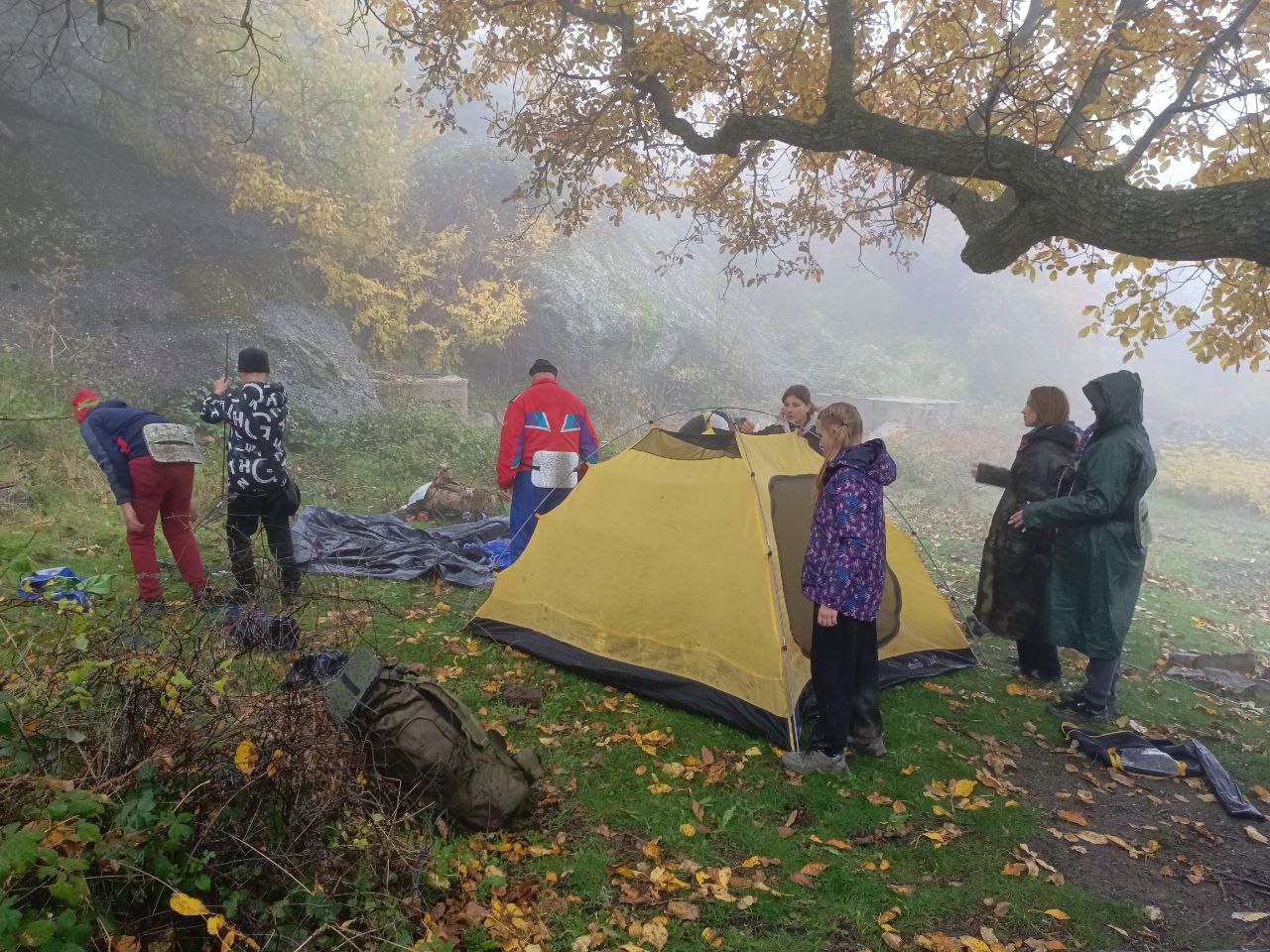 Владимир Чернев: В период осенних каникул воспитанники кружка "Спортивный туризм" ГБУДО ЛНР "Старобельский дом творчества детей и юношества" совершили пешеходный туристический поход по Крыму! Владимир Чернев: В период осенних каникул воспитанники кружка "Спортивный туризм" ГБУДО ЛНР "Старобельский дом творчества детей и юношества" совершили пешеходный туристический поход по Крыму!