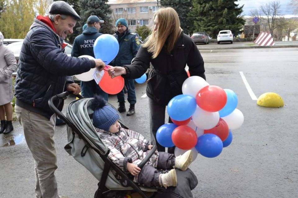 Торжественный митинг-концерт в Марковке Торжественный митинг-концерт в Марковке