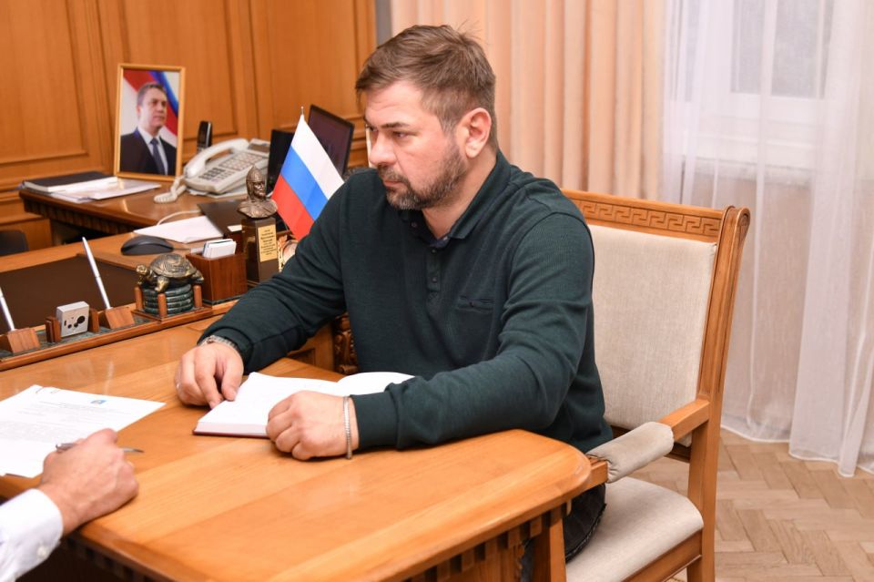 Андрей Сухачев: В ходе рабочей встречи с Алексеем Кайгородовым, начальником отдела использования охотничьих ресурсов, животного мира, особо охраняемых природных территорий и объектов Красной книги Минприроды ЛНР, рассмотрели... Андрей Сухачев: В ходе рабочей встречи с Алексеем Кайгородовым, начальником отдела использования охотничьих ресурсов, животного мира, особо охраняемых природных территорий и объектов Красной книги Минприроды ЛНР, рассмотрели...