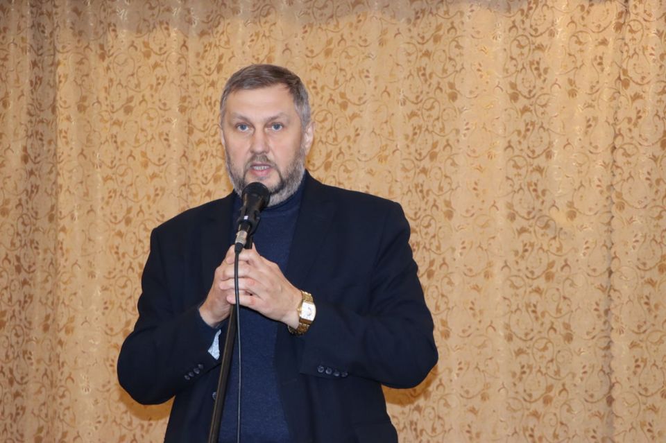 «Палитра единства»: в Лутугинской музыкальной школе прошёл районный фестиваль искусств «Палитра единства»: в Лутугинской музыкальной школе прошёл районный фестиваль искусств