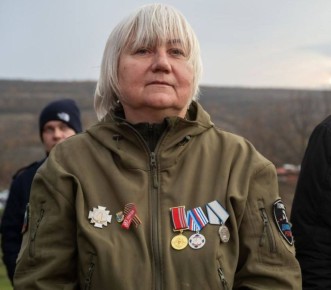  :                λ      ...