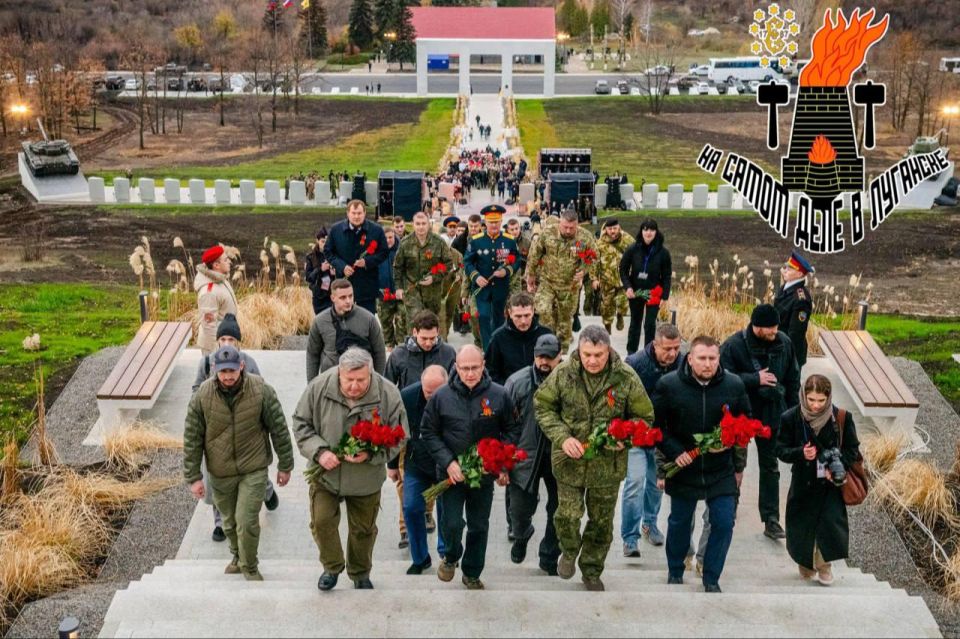 ЛНР помнит подвиг советского народа в годы ВОВ! ЛНР помнит подвиг советского народа в годы ВОВ!