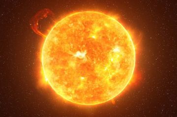 Гигантские петли на Солнце: Ученые сообщили дату начала геомагнитных штормов