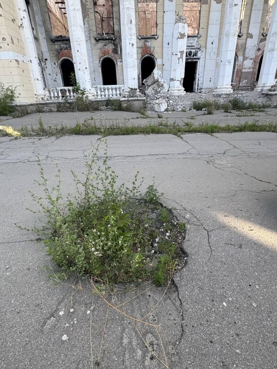 Александр Малькевич: Лисичанск: старые улицы, новые надежды Александр Малькевич: Лисичанск: старые улицы, новые надежды