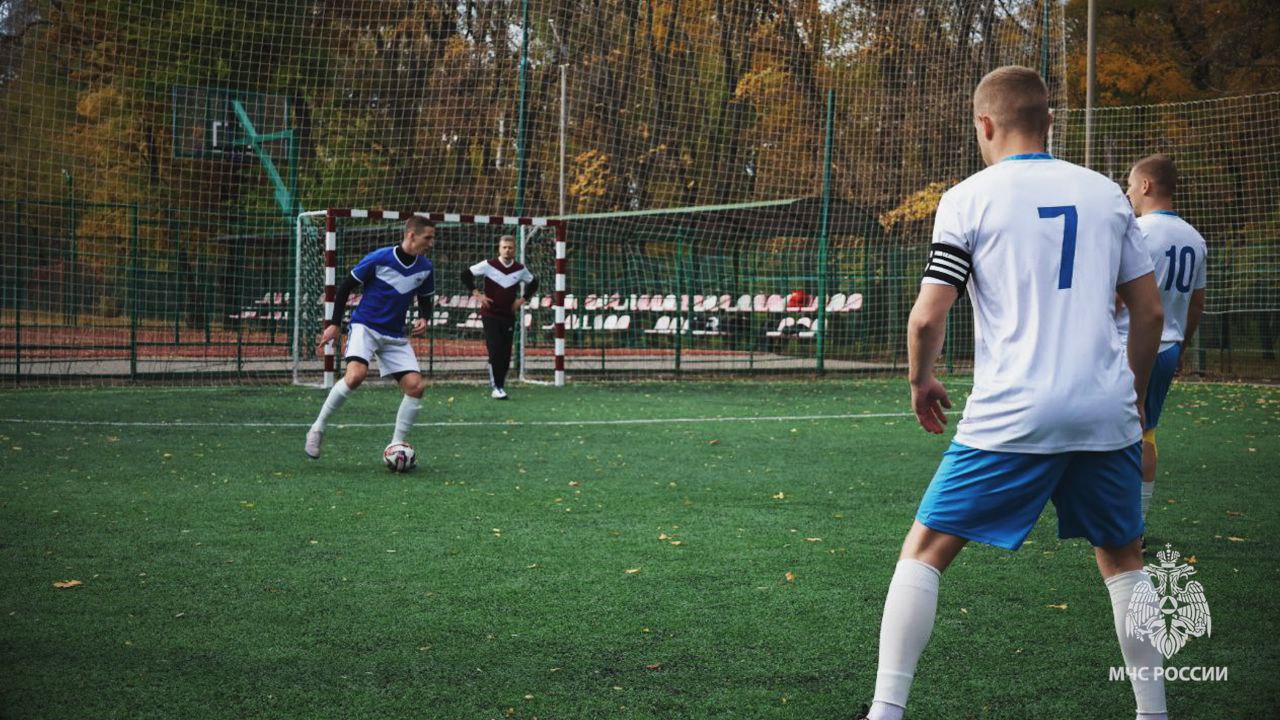 В единстве — наша победа! Спасатели МЧС России по ЛНР завоевали золото патриотического турнира ко Дню народного единства В единстве — наша победа! Спасатели МЧС России по ЛНР завоевали золото патриотического турнира ко Дню народного единства