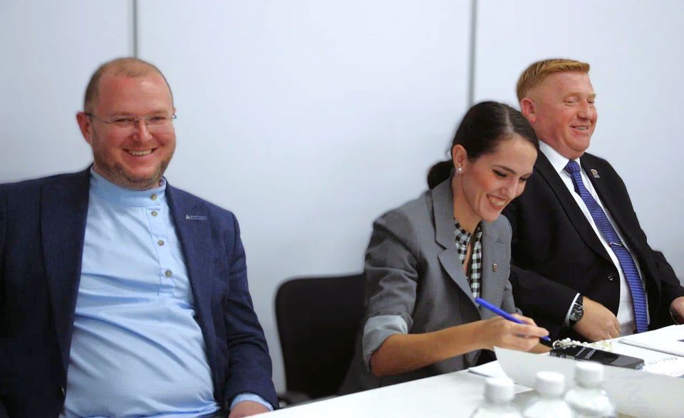 ������� ������� � ����������� ������������ � �������� ������� ��������� � ����� �,� ������� ������� ������� ����� ���������� � ����������� �� ������������ ��������������