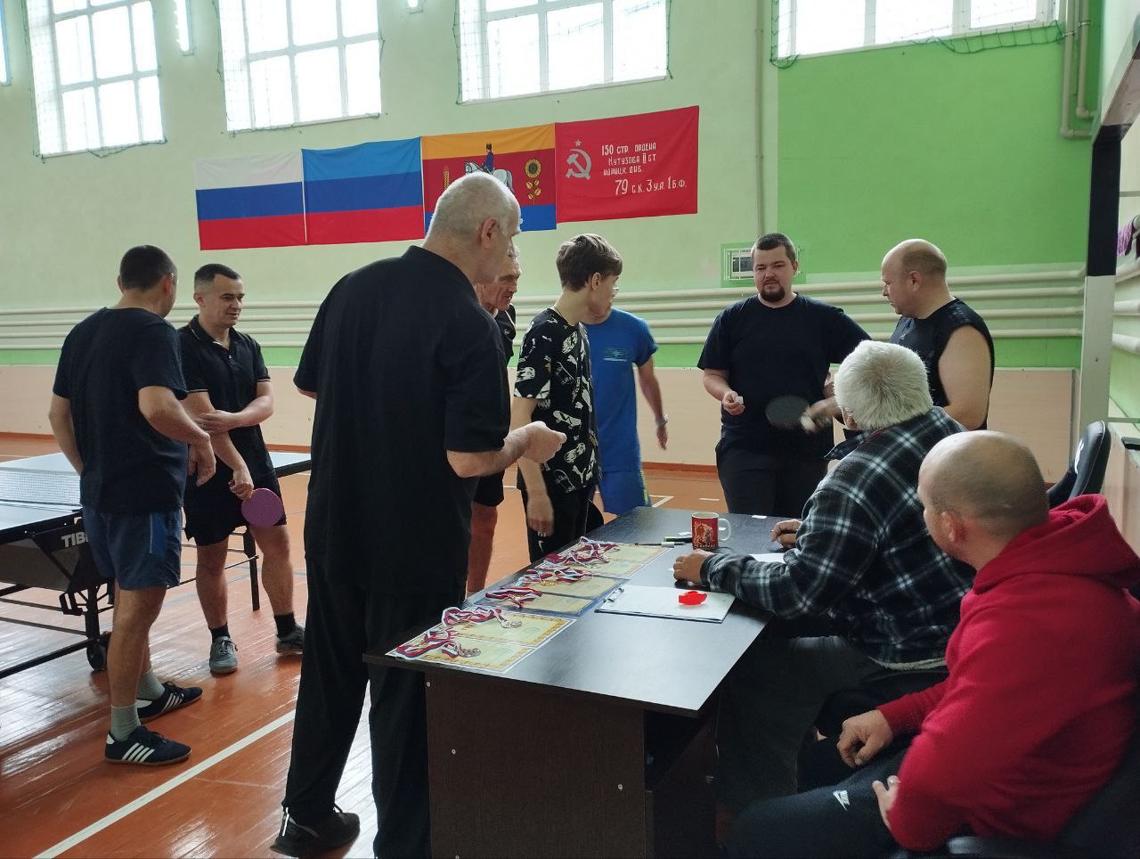 В Новоайдарском округе в честь Дня народного единства состоялся открытый турнир по настольному теннису В Новоайдарском округе в честь Дня народного единства состоялся открытый турнир по настольному теннису