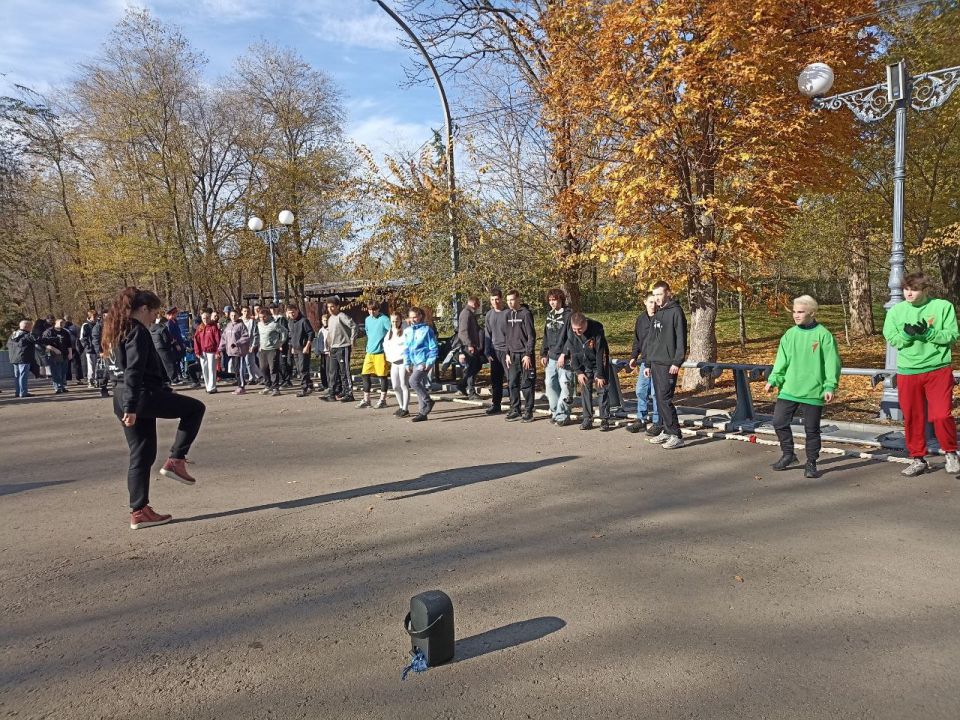 В день праздника в парке имени Горького прошли спортивные мероприятия В день праздника в парке имени Горького прошли спортивные мероприятия