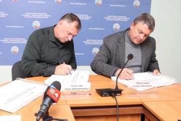 Леонид Пасечник: С заместителем Председателя Правительства России Маратом Хуснуллиным подписали программу по развитию дорожной сети республики до 2030 года