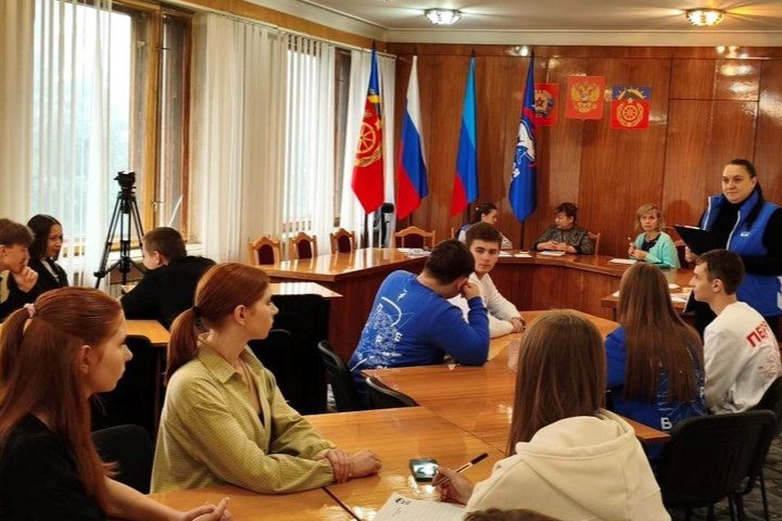 День народного единства: Как праздник прошёл в городах и районах ЛНР День народного единства: Как праздник прошёл в городах и районах ЛНР