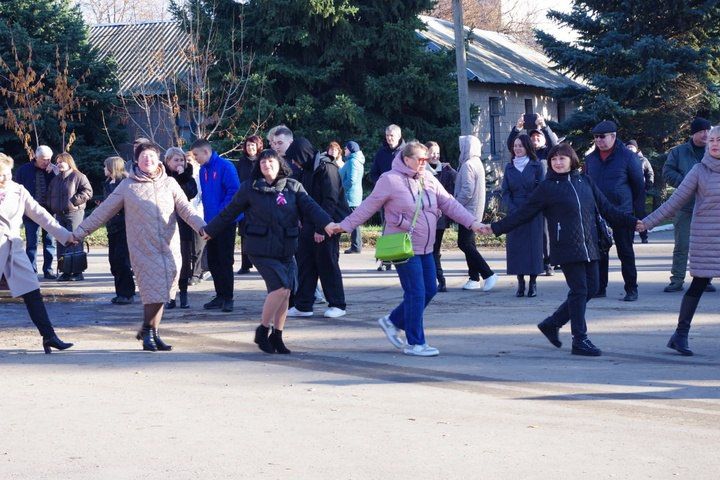 День народного единства: Как праздник прошёл в городах и районах ЛНР День народного единства: Как праздник прошёл в городах и районах ЛНР