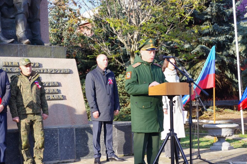 Сергей Крамаренко: В этот праздничный день, принял участие в торжественном митинге посвященном Дню народного единства Сергей Крамаренко: В этот праздничный день, принял участие в торжественном митинге посвященном Дню народного единства
