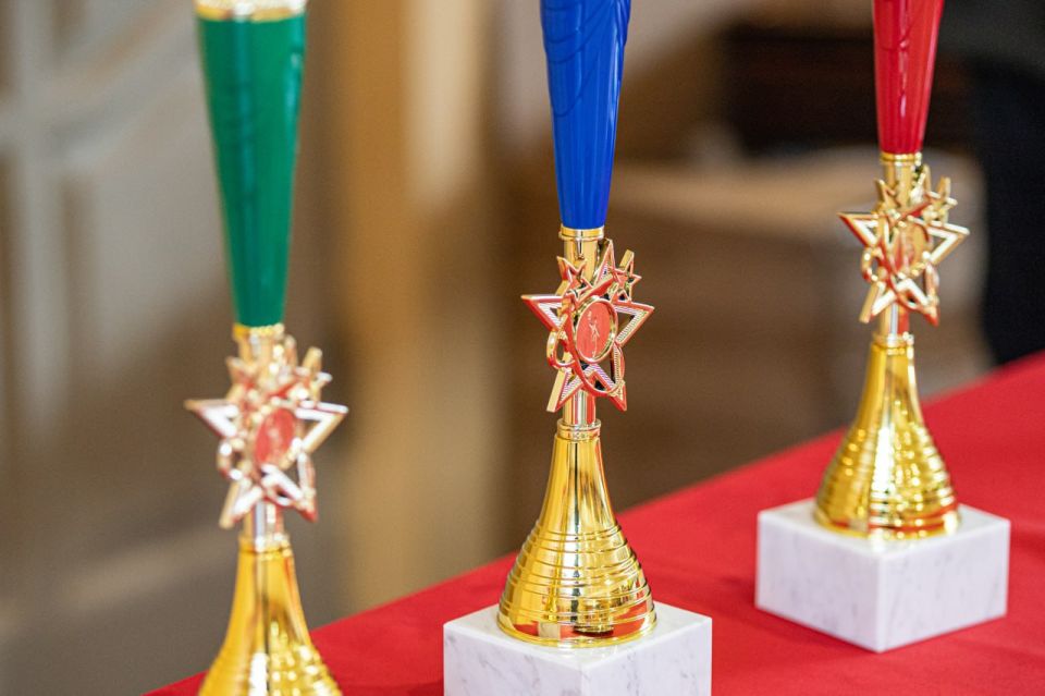В Луганске прошли финальные игры Кубка Главы ЛНР по футзалу В Луганске прошли финальные игры Кубка Главы ЛНР по футзалу