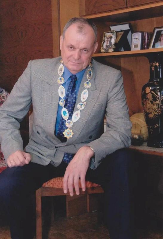 ������ ��������� �������. ������� ���� 75-� ������ �������� ����������� ��������� �����������, ����� ������� ����, ����������� ������� 1980 ����, ������� ���� 1978 ����, ���������� ����� ���� 1977 ����, ���������� �������...