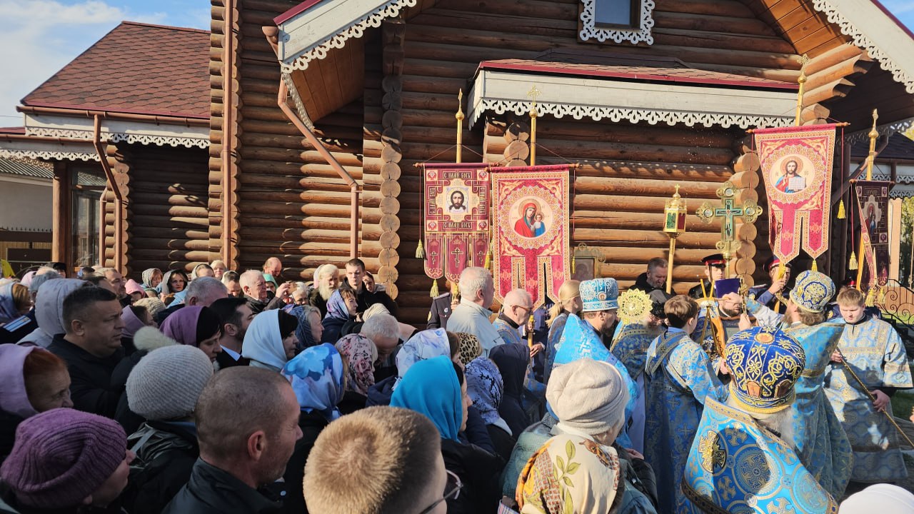 КРЕСТНЫЙ ХОД: ПАМЯТЬ, ТРАДИЦИИ, ЕДИНСТВО КРЕСТНЫЙ ХОД: ПАМЯТЬ, ТРАДИЦИИ, ЕДИНСТВО