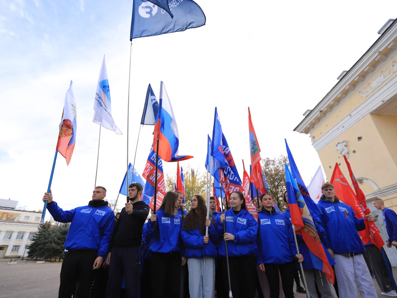 В Луганске активисты МГЕР провели акцию «Русская пробежка» В Луганске активисты МГЕР провели акцию «Русская пробежка»