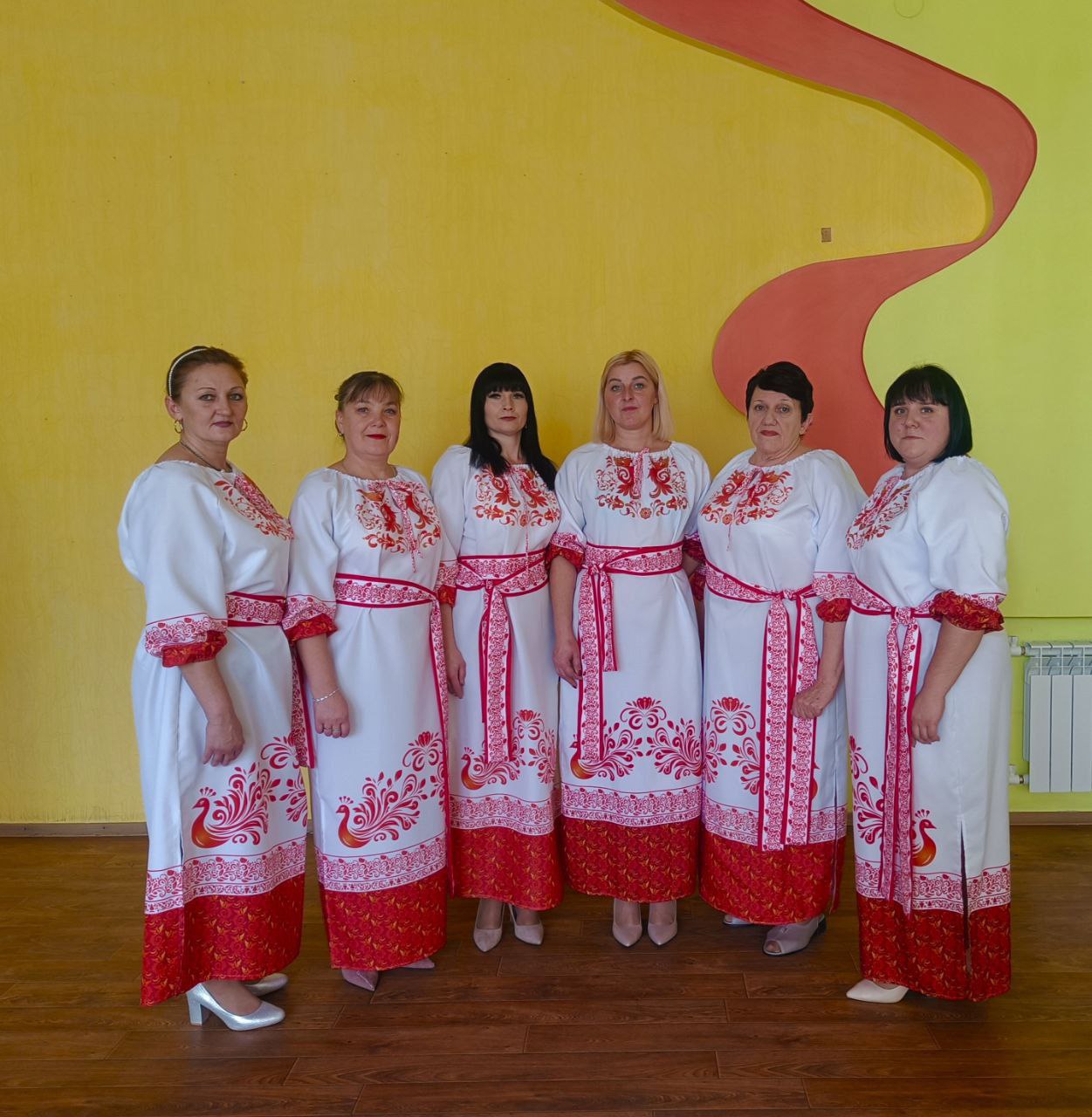 В Перевальске состоялся яркий и много культурный фестиваль ко Дню народного единства В Перевальске состоялся яркий и много культурный фестиваль ко Дню народного единства