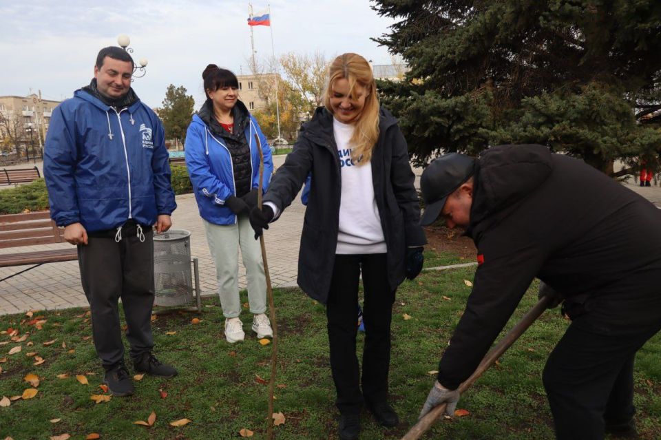 Дарья Лантратова посетила Северодонецк в День народного единства Дарья Лантратова посетила Северодонецк в День народного единства