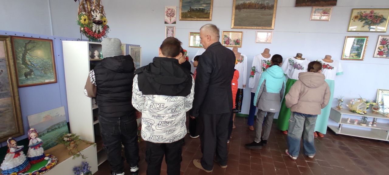 В Денежниковском доме культуры прошел концерт "Славяне, мы едины и непобедимы" В Денежниковском доме культуры прошел концерт "Славяне, мы едины и непобедимы"