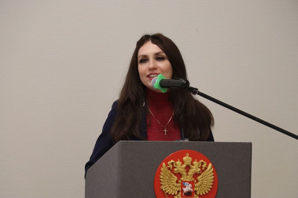 Яна Сылкина: День народного единства встречаем в Северодонецке добрыми делами Яна Сылкина: День народного единства встречаем в Северодонецке добрыми делами