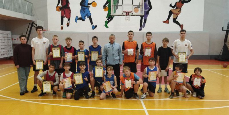 В единстве сила России!. В преддверии Дня народного единства в Алчевске прошел ряд мероприятий, приуроченных к празднованию общенационального праздника В единстве сила России!. В преддверии Дня народного единства в Алчевске прошел ряд мероприятий, приуроченных к празднованию общенационального праздника