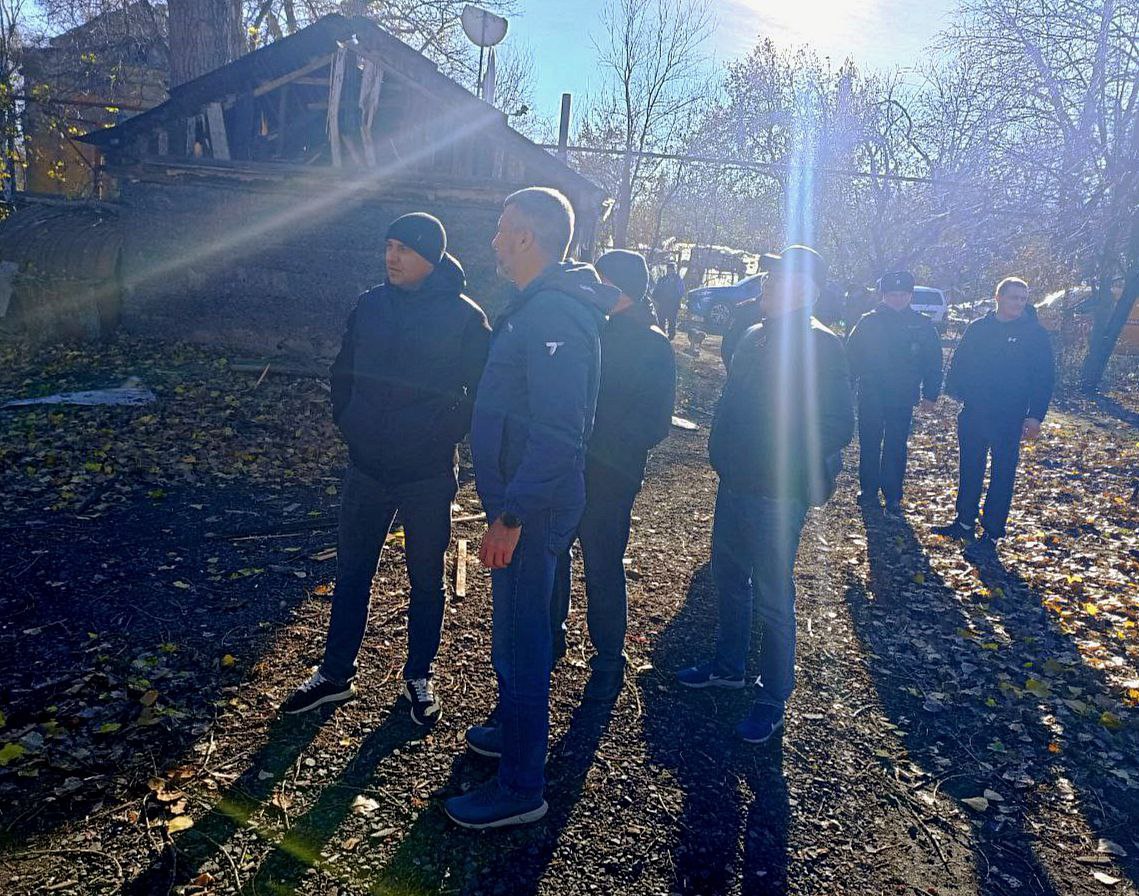 Андрей Сухачев: В результате ночного удара ВСУ поврежден жилой дом в районе станции Должанская Андрей Сухачев: В результате ночного удара ВСУ поврежден жилой дом в районе станции Должанская