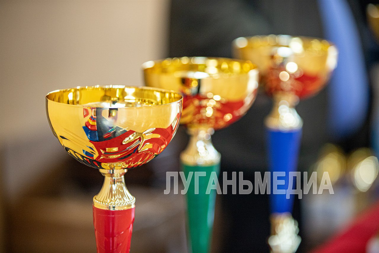 В Луганске разыграли Кубок Главы ЛНР по футзалу В Луганске разыграли Кубок Главы ЛНР по футзалу