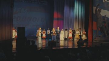 Масштабный праздник «#МыВместе», посвященный Дню народного единства, состоялся в столице республики