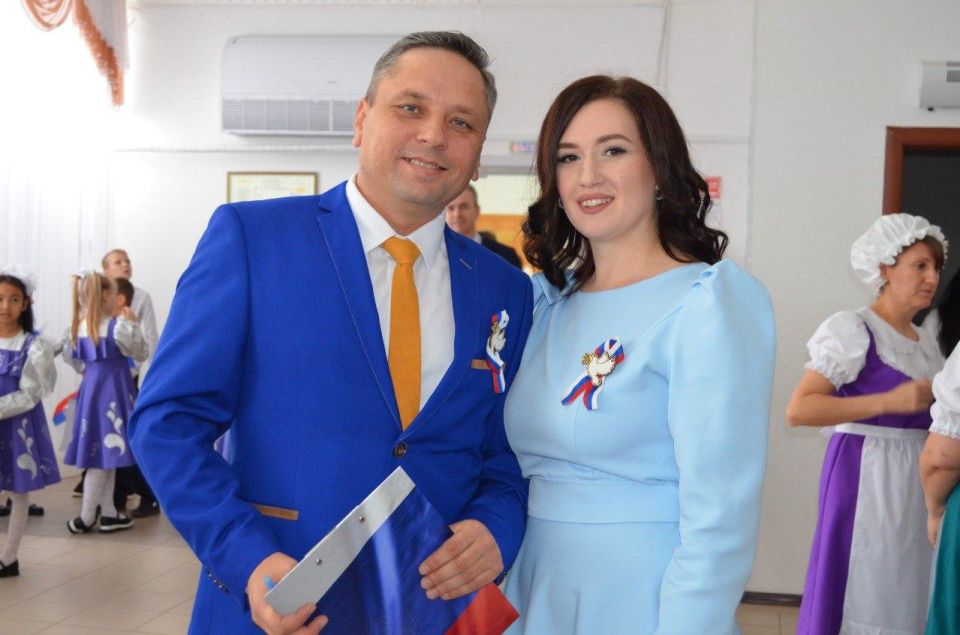 Праздничный мастер-класс объединил оренбуржцев и перевальчан Праздничный мастер-класс объединил оренбуржцев и перевальчан