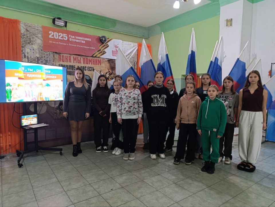 День народного единства — праздник, который призывает людей не только вспомнить важнейшие исторические события, но и напомнить гражданам многонациональной страны важность сплочения День народного единства — праздник, который призывает людей не только вспомнить важнейшие исторические события, но и напомнить гражданам многонациональной страны важность сплочения