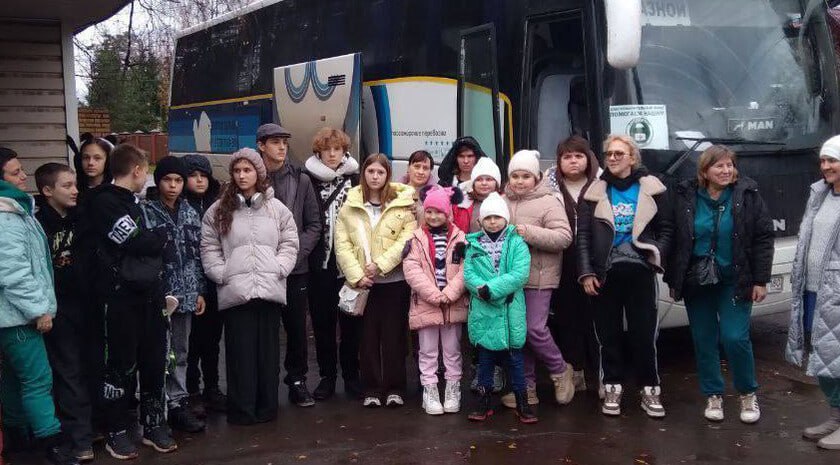 Благотворительный фонд «Помогаем нашим» организовал реабилитацию в Подмосковье детей с мамами, которые проживают в прифронтовой зоне ЛНР
