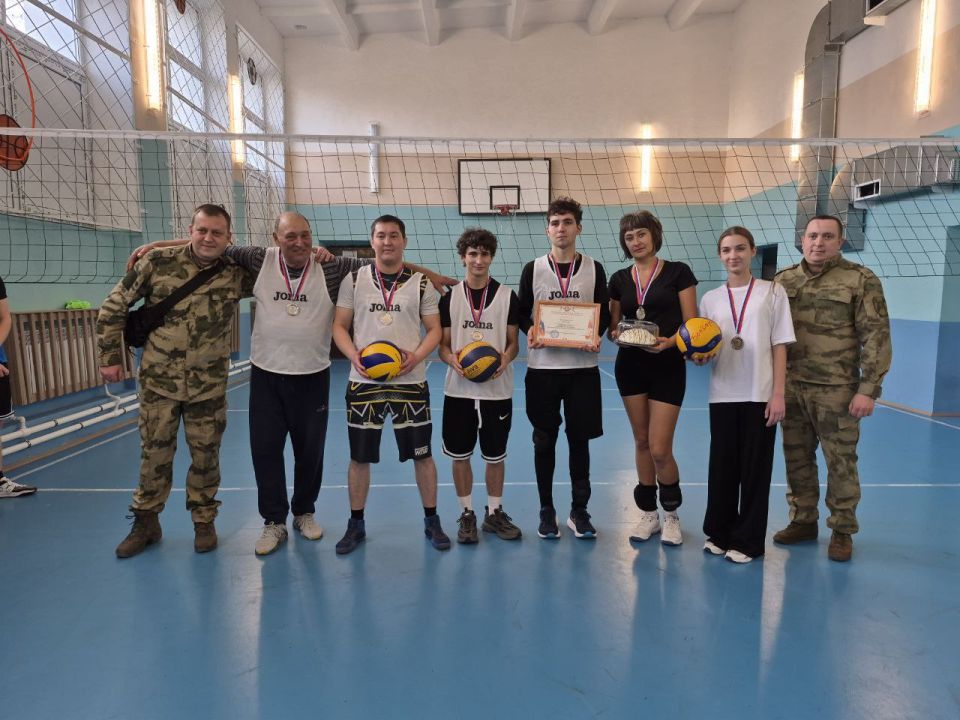 Соревнования ко Дню народного единства прошли в Бондаровке Соревнования ко Дню народного единства прошли в Бондаровке