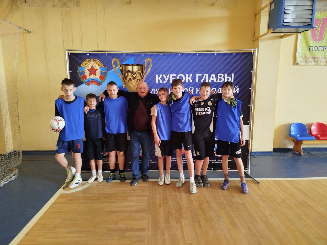 Бронзовые призёры Кубка Главы ЛНР! Поздравляем наших футболистов! Бронзовые призёры Кубка Главы ЛНР! Поздравляем наших футболистов!