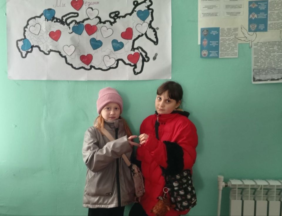 В клубе «Дельта» прошла акция "Единство в наших сердцах" В клубе «Дельта» прошла акция "Единство в наших сердцах"