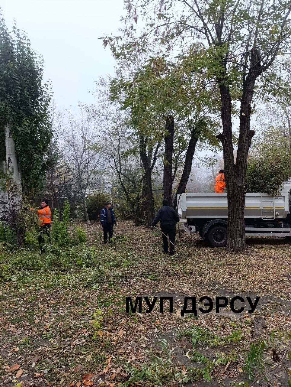 За период с 27 октября по 1 ноября работниками МУП "ДЭРСУ" были выполнены следующие работы: За период с 27 октября по 1 ноября работниками МУП "ДЭРСУ" были выполнены следующие работы: