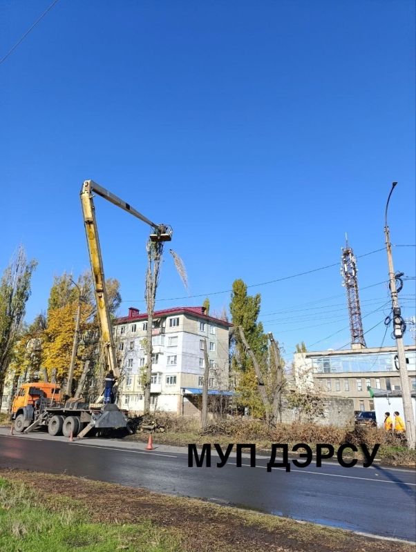 За период с 27 октября по 1 ноября работниками МУП "ДЭРСУ" были выполнены следующие работы: За период с 27 октября по 1 ноября работниками МУП "ДЭРСУ" были выполнены следующие работы:
