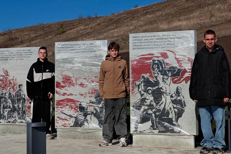 Без прошлого, нет настоящего и нет будущего Без прошлого, нет настоящего и нет будущего