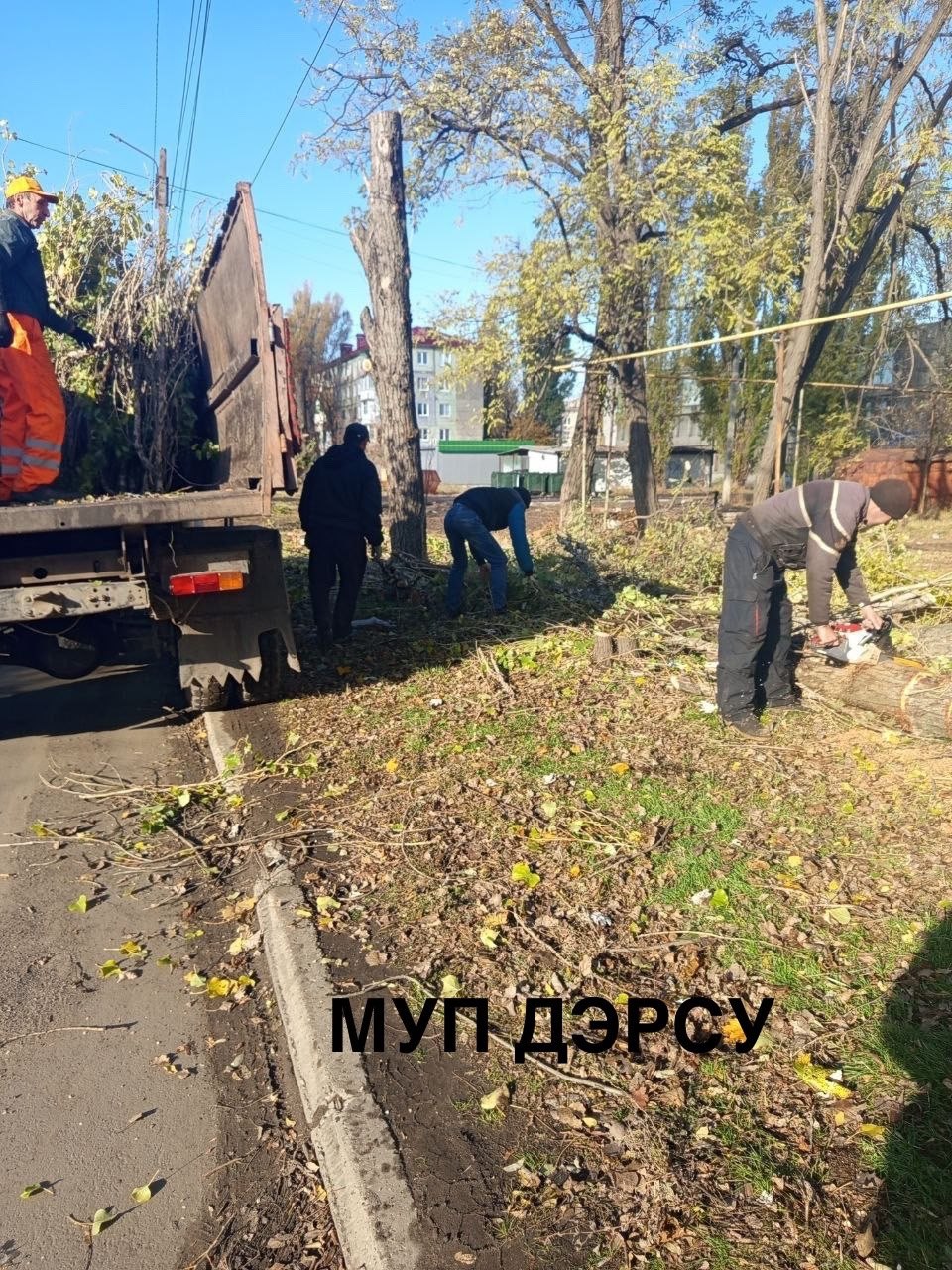 За период с 27 октября по 1 ноября работниками МУП "ДЭРСУ" были выполнены следующие работы: За период с 27 октября по 1 ноября работниками МУП "ДЭРСУ" были выполнены следующие работы: