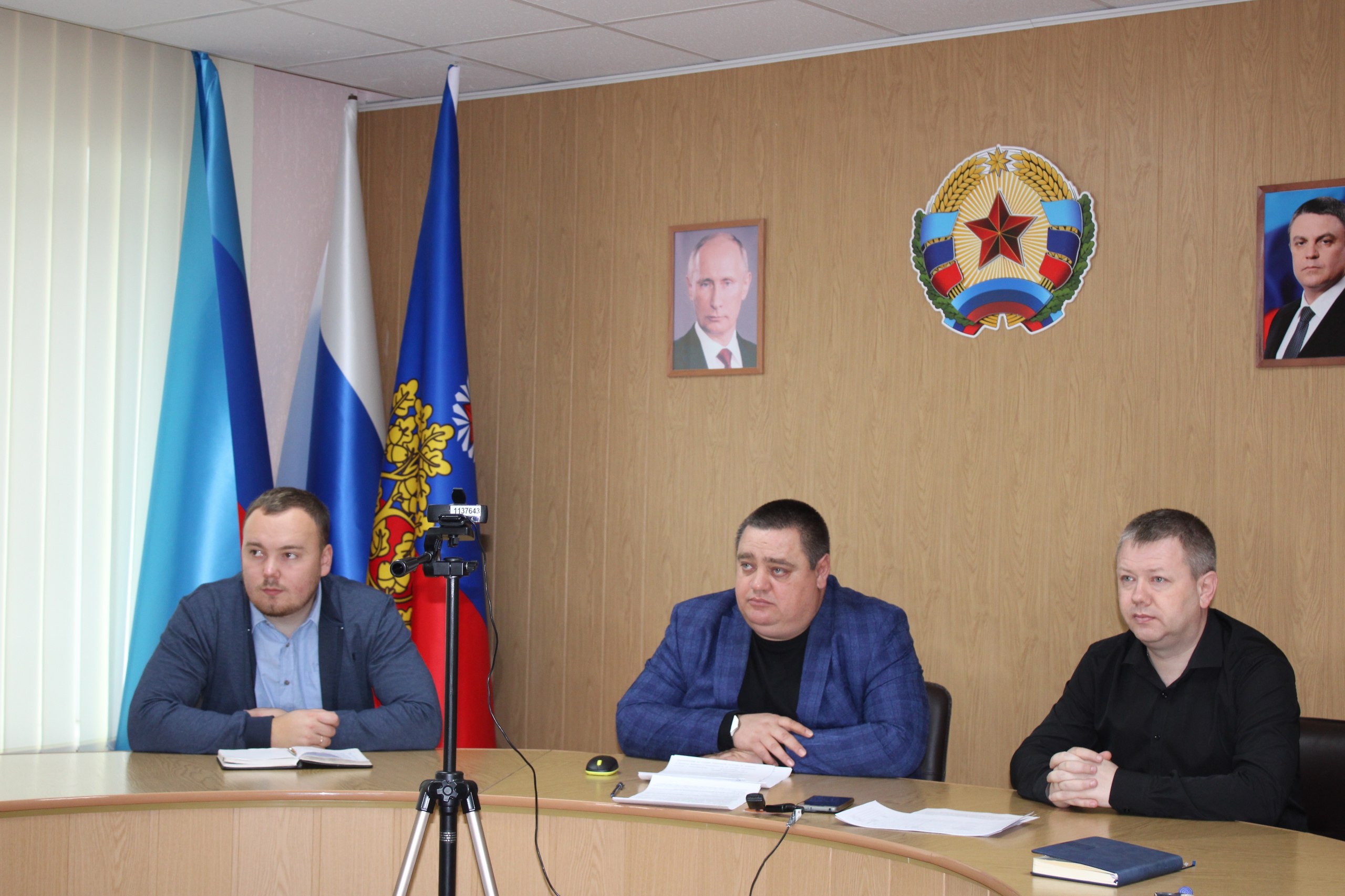 Сегодня Глава городского округа город Ровеньки Андрей Рубанцов совместно с заместителем