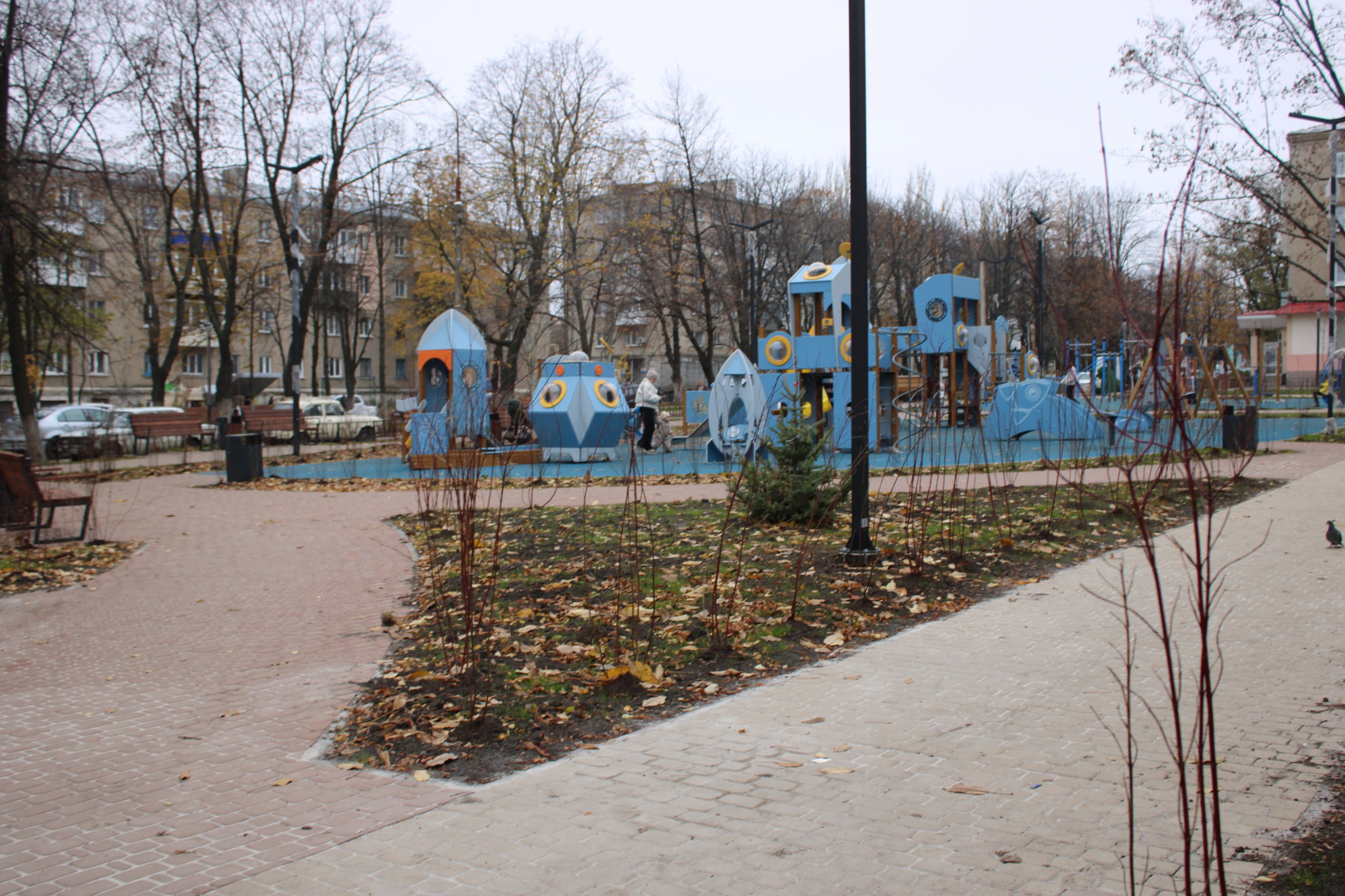 Реализация проекта «Каштановая аллея» в городе Ровеньки на завершающем этапе Реализация проекта «Каштановая аллея» в городе Ровеньки на завершающем этапе