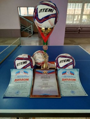 Бронзовые призёры Кубка Главы ЛНР! Поздравляем наших футболистов!