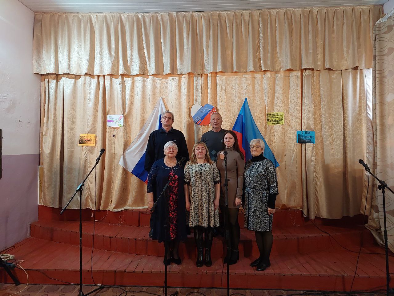 4 ноября в России отмечается праздник - День народного единства 4 ноября в России отмечается праздник - День народного единства