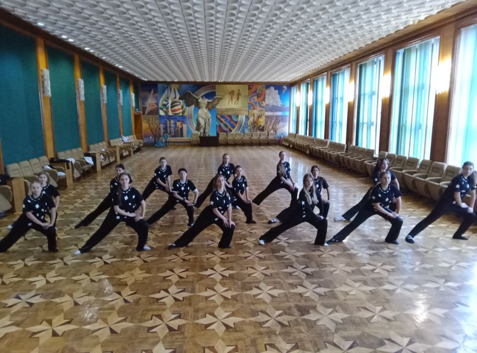 Спорт и танец дополняют друг друга Спорт и танец дополняют друг друга