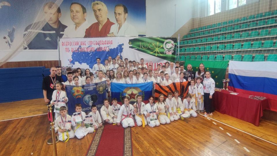 Марина Филиппова: От имени жителей Новоайдарского округа поздравляем наших юных спортсменов, которые достойно представили Луганскую Народную Республику на Всероссийских соревнованиях по всестилевому каратэ, проходивших в... Марина Филиппова: От имени жителей Новоайдарского округа поздравляем наших юных спортсменов, которые достойно представили Луганскую Народную Республику на Всероссийских соревнованиях по всестилевому каратэ, проходивших в...