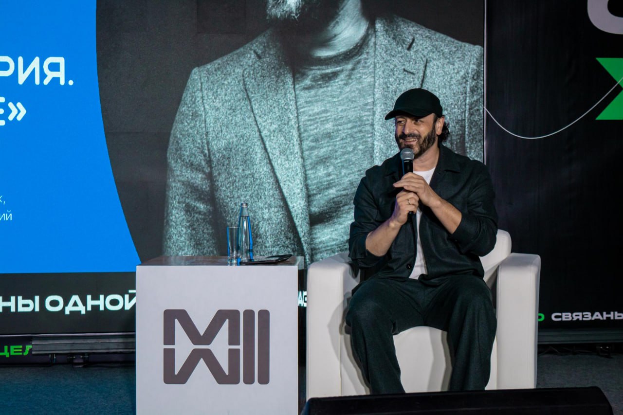 Лектор Общества «Знание» Илья Авербух вдохновил молодежь Донбасса на Форуме лидеров Лектор Общества «Знание» Илья Авербух вдохновил молодежь Донбасса на Форуме лидеров